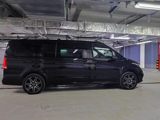 2022 Mercedes-Benz V-Класс Extra Long 300 d экстра длинный III (W447) Рестайлинг, чёрный, 20300000 рублей, вид 4