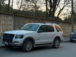 2006 Ford Explorer IV, белый, 850000 рублей, вид 2
