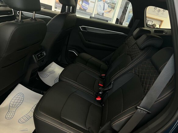 2024 Geely Okavango I Рестайлинг, синий, 3847190 рублей - вид 11