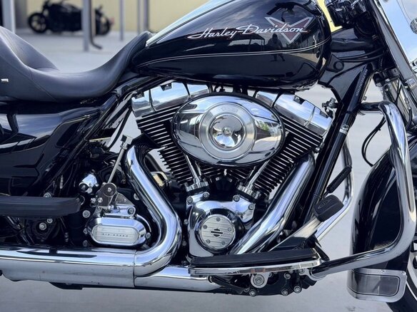 2013 Harley-Davidson Road King, чёрный, 1350000 рублей - вид 11