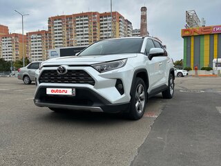 2019 Toyota RAV4 V (XA50), белый, 3300000 рублей, вид 1