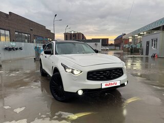 2009 Infiniti FX35 II (S51), белый, 1250000 рублей, вид 2