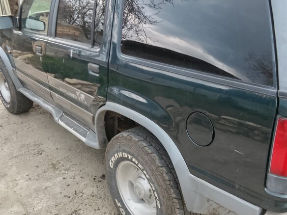 1994 Ford Explorer I, зелёный, 390000 рублей - вид 3