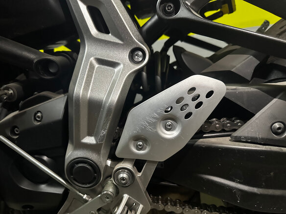 2015 Yamaha MT-07 (FZ-07), серый, 639000 рублей - вид 2
