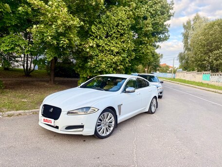 2013 Jaguar XF I Рестайлинг, белый, 2000000 рублей, вид 1
