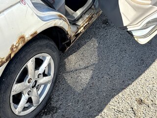 2000 Nissan Sunny B15, серый, 170000 рублей, вид 5