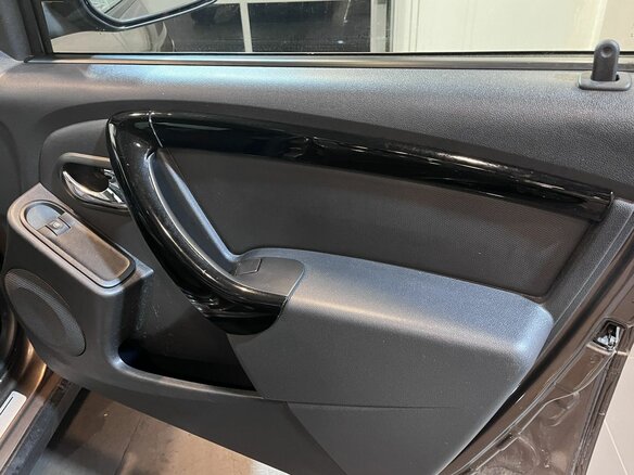 2021 Lada (ВАЗ) Largus Cross I Рестайлинг, коричневый, 1390000 рублей - вид 26
