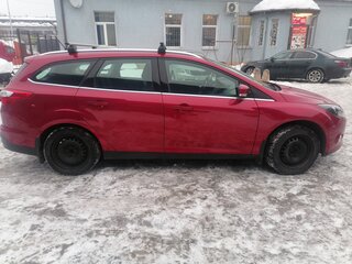 2012 Ford Focus III, красный, 730000 рублей, вид 3