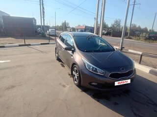 2014 Kia Ceed II, коричневый, 630000 рублей, вид 3