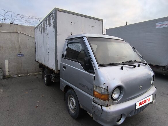 2011 Hyundai Porter, серый, 500000 рублей - вид 1