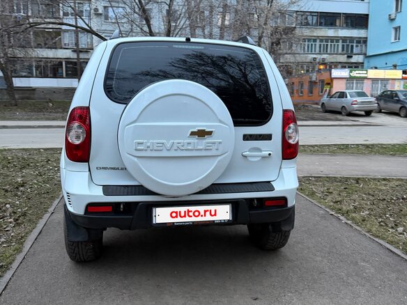 2014 Chevrolet Niva I Рестайлинг, белый, 850000 рублей - вид 14
