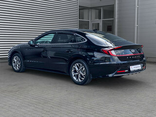 2021 Hyundai Sonata VIII (DN8), чёрный, 2280000 рублей, вид 5