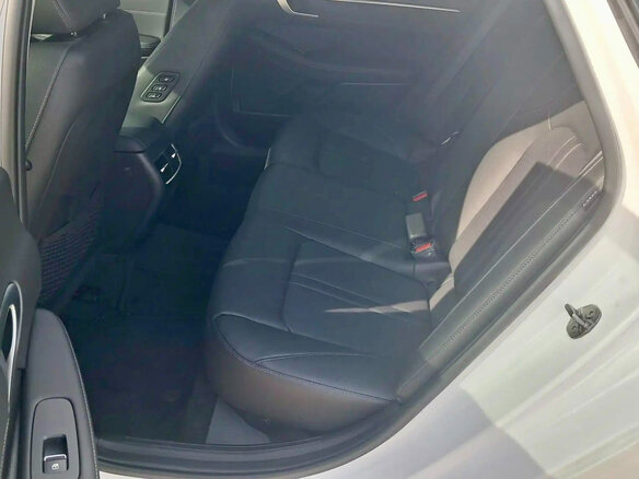 2023 Hyundai Sonata VIII (DN8) Рестайлинг, белый, 2700000 рублей - вид 14