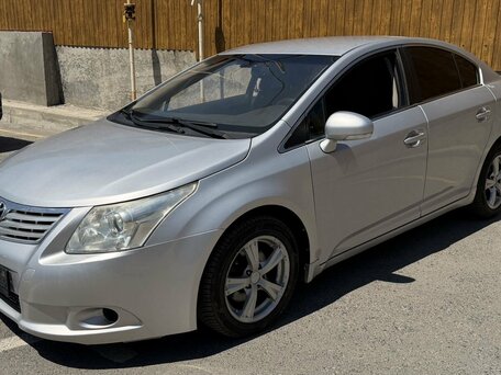 2011 Toyota Avensis III, серебристый, 1000000 рублей, вид 3
