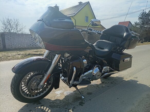 2011 Harley-Davidson Road Glide, пурпурный, 772634 рублей - вид 4