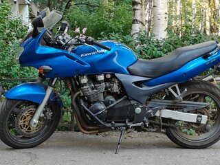 Kawasaki ZR-7