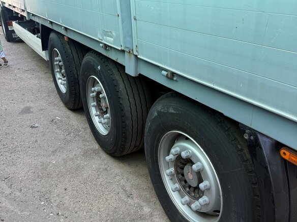 2007 DAF XF 105, белый, 4200000 рублей - вид 9
