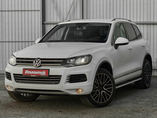 2012 Volkswagen Touareg II, белый, 2340000 рублей, вид 1