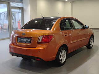 2010 Kia Rio II Рестайлинг, оранжевый, 420000 рублей, вид 5