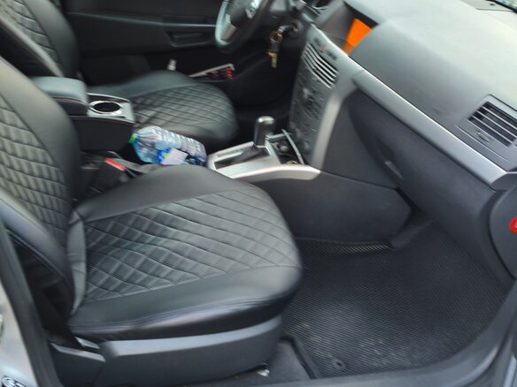 2011 Opel Astra H Рестайлинг, серебристый, 600000 рублей - вид 12