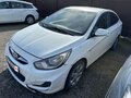 2013 Hyundai Solaris I, белый, 250000 рублей
