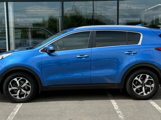 2019 Kia Sportage IV Рестайлинг, синий, 2160000 рублей, вид 4