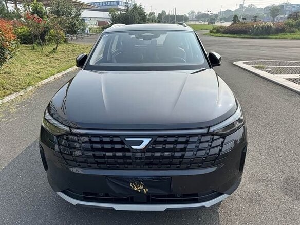2026 Jetta VS8, чёрный, 2340000 рублей - вид 1