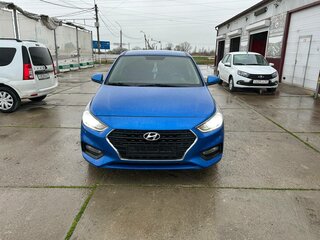 2017 Hyundai Solaris II, синий, 1450000 рублей, вид 2