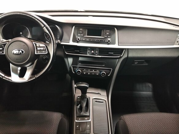 2019 Kia Optima IV Рестайлинг, серый, 1790000 рублей - вид 7