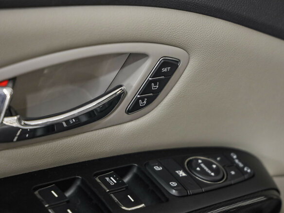 2018 Kia Carnival III, белый, 2806000 рублей - вид 18