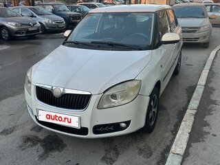 2008 Skoda Fabia II, белый, 300000 рублей, вид 3