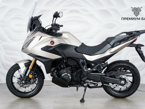2026 Honda NT1100, серебристый, 2199000 рублей - вид 1