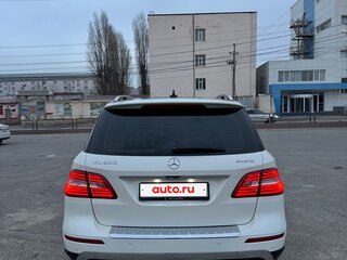 2014 Mercedes-Benz M-Класс 400 III (W166), белый, 2000000 рублей, вид 5