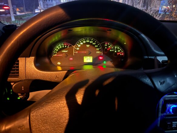 2009 Lada (ВАЗ) Priora I, серый, 330000 рублей - вид 8
