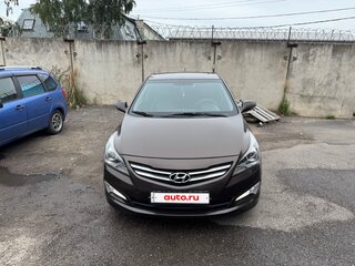 2015 Hyundai Solaris I Рестайлинг, коричневый, 999999 рублей, вид 3