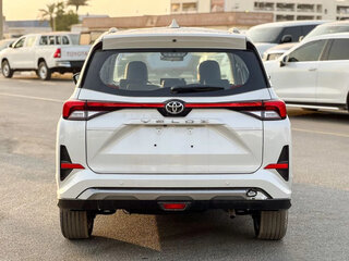 2026 Toyota Veloz, белый, 3270700 рублей, вид 5