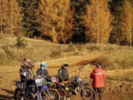 2017 Yamaha YZ125, синий, 460000 рублей, вид 3