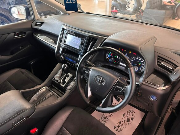 2015 Toyota Alphard III, чёрный, 3449900 рублей - вид 11