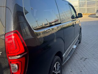 2018 Hyundai Grand Starex I Рестайлинг 2, чёрный, 3800000 рублей, вид 3