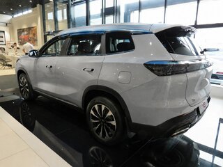 2026 Tenet T8, серый, 3099000 рублей, вид 2