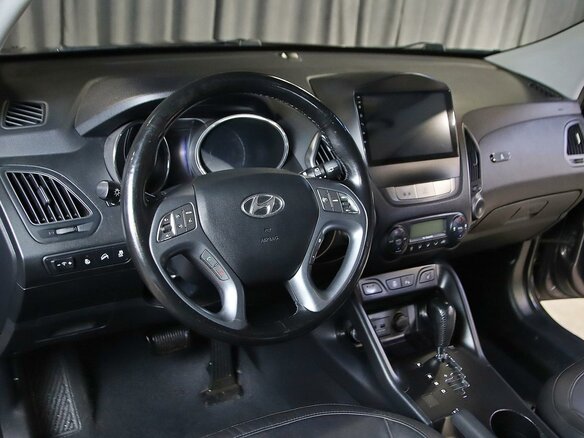 2013 Hyundai ix35 I Рестайлинг, коричневый, 1099000 рублей - вид 7