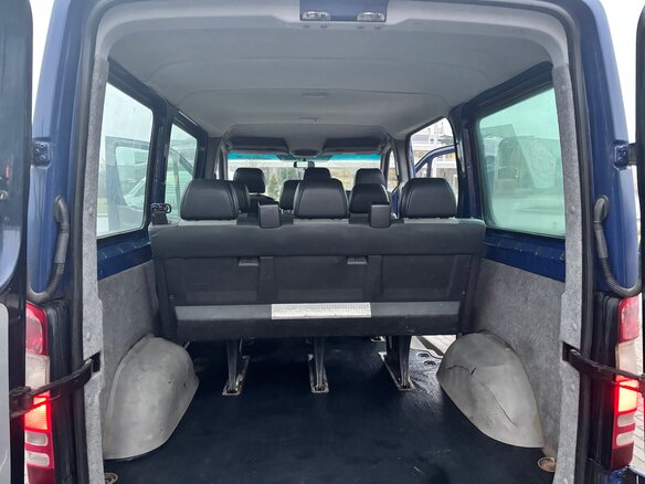 2006 Mercedes-Benz Sprinter, синий, 925000 рублей - вид 13