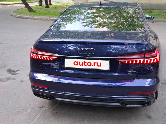 2020 Audi A6 50 TFSI e V (C8), синий, 4800000 рублей - вид 1