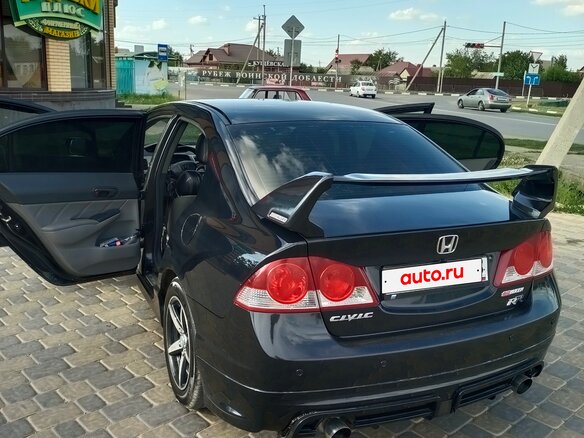 2007 Honda Civic VIII, чёрный, 680000 рублей - вид 4