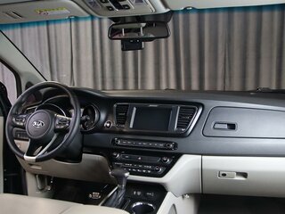 2018 Kia Carnival III, чёрный, 2249000 рублей, вид 5