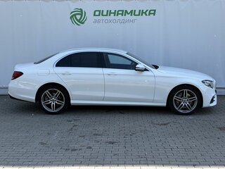 2020 Mercedes-Benz E-Класс 220 d V (W213, S213, C238), белый, 3645000 рублей, вид 4