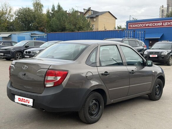2018 Lada (ВАЗ) Granta I, коричневый, 470000 рублей - вид 4
