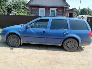 2000 Volkswagen Golf IV, синий, 210000 рублей, вид 4