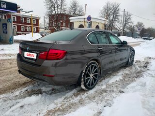 2012 BMW 5 серии 530d xDrive VI (F10/F11/F07), коричневый, 2350000 рублей, вид 4