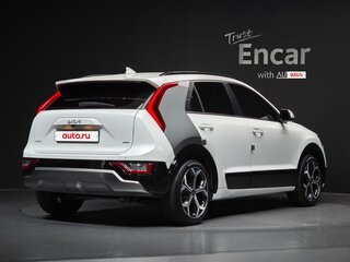2023 Kia Niro II, белый, 1780888 рублей, вид 3